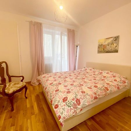 Apartamento Uptown Girl Belgrado Exterior foto